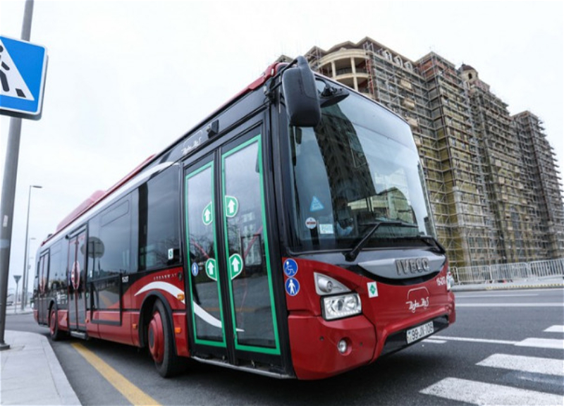 В Баку временно меняется схема движения 23 автобусных маршрутов