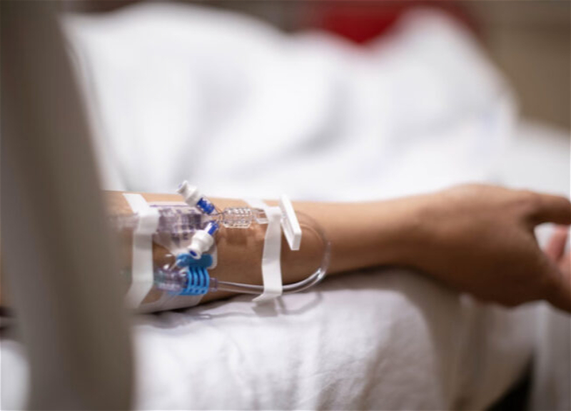 Стало известно состояние здоровья пострадавших при пожаре в жилом здании в Баку - ФОТО - ВИДЕО - ОБНОВЛЕНО