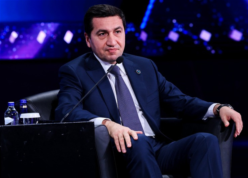 Хикмет Гаджиев: Азербайджан хочет сделать мир вечным, устойчивым и необратимым