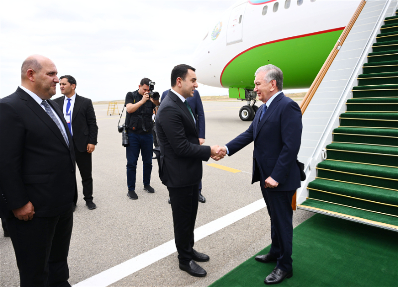 Президент Узбекистана Шавкат Мирзиёев прибыл в Физулинский район - ФОТО