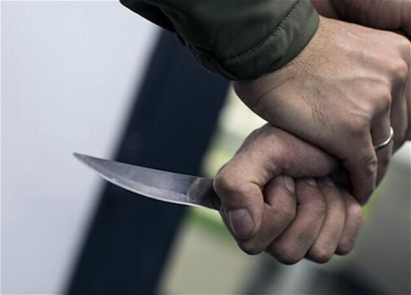 В Евлахе мужчина убил своего сводного брата