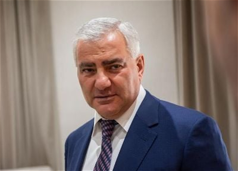 Иреван заявляет о недопустимости вмешательства Карапетяна, как гражданина РФ, в политику Армении