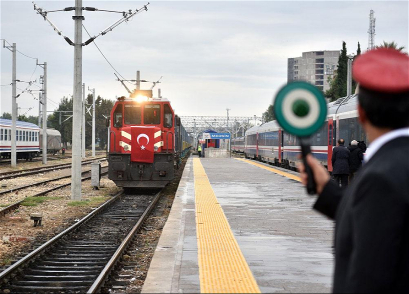 По железной дороге Баку-Тбилиси-Карс за 7 месяцев перевезено 250 тыс. тонн грузов