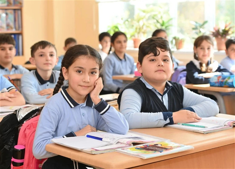 Школьная форма в Азербайджане: что нужно знать родителям?