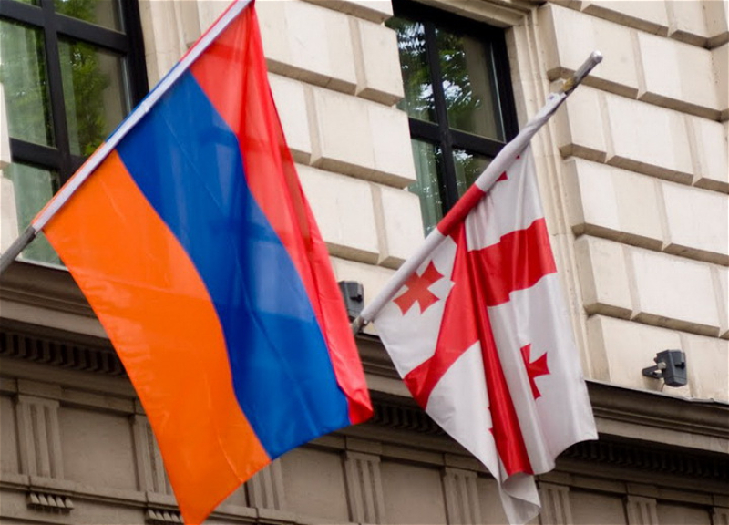 Главы оборонных ведомств Армении и Грузии обсудили региональную проблематику