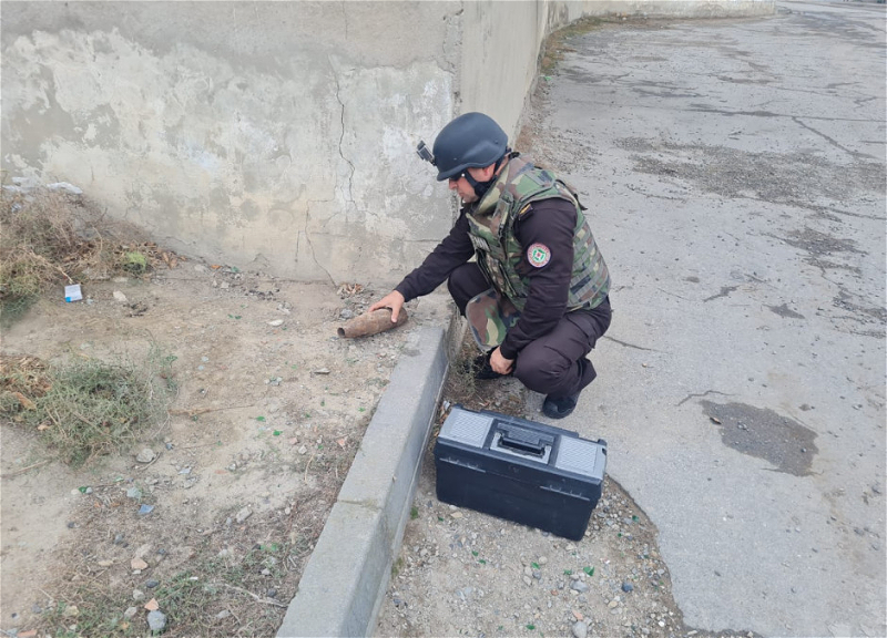 В Сумгайыте обнаружены артиллерийские снаряды - ФОТО