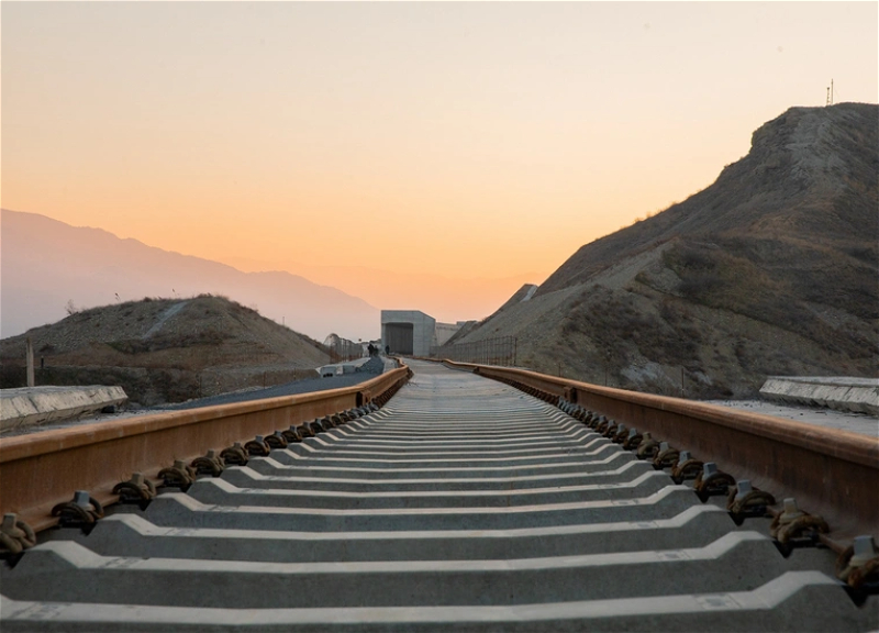 Строительство железной дороги Горадиз–Агбенд выполнено на 68%