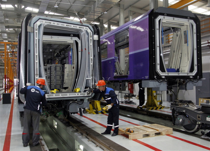 Сегодня - профессиональный праздник работников метрополитена - ФОТО