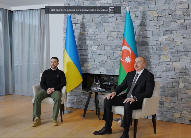 Алиев и Зеленский осудили ракетный удар России по посольству Азербайджана в Киеве