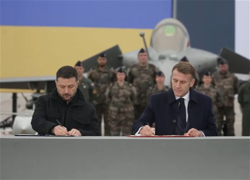 Зеленский и Макрон подписали «историческое соглашение»