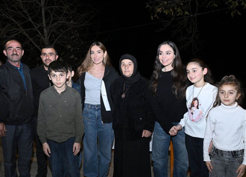 Лейла и Арзу Алиевы навестили семью Панджали Теймурова в Астаре - ФОТО