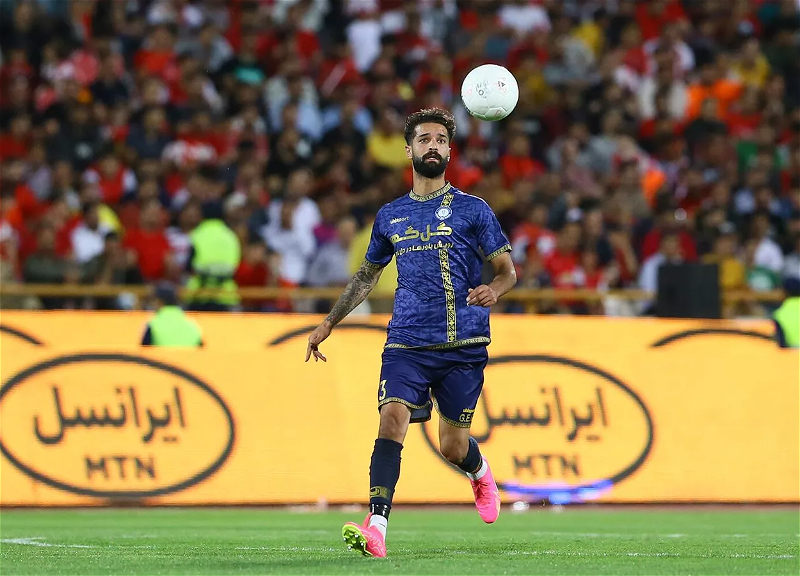 Иранский футболист Сохрабян отстранен клубом из-за видео в соцсети