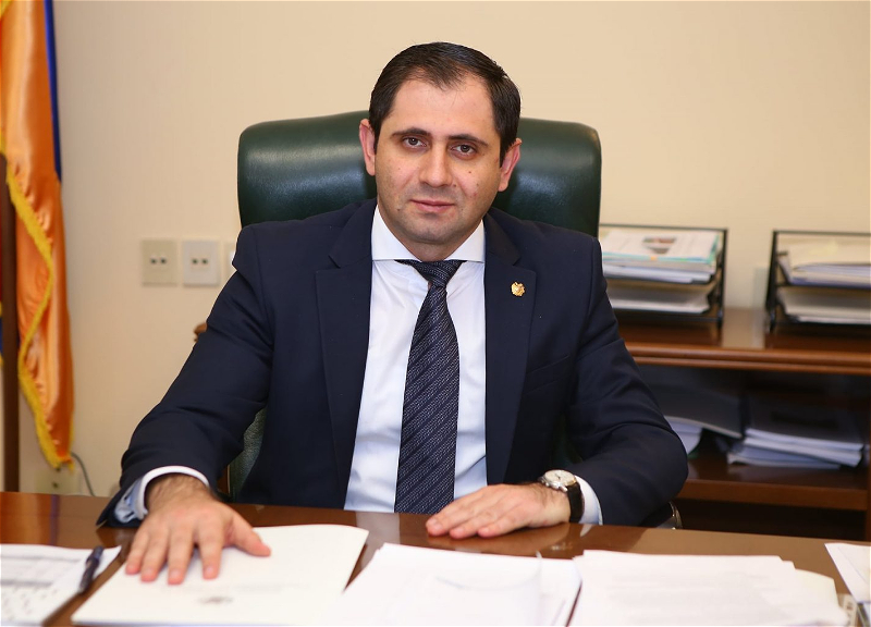 Министр обороны Армении вновь пригласил оппозиционных депутатов осмотреть новую технику