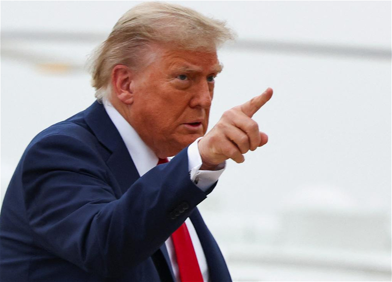 Трамп заявил, что запретит миграцию в США «людям из стран третьего мира»