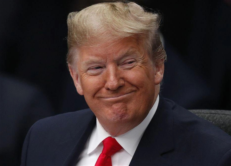 Трамп высмеял умственные способности журналистов