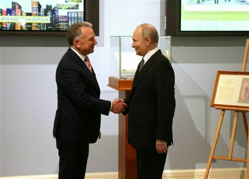 После переговоров с Путиным Уиткофф встретится с Зеленским в Европе - СМИ