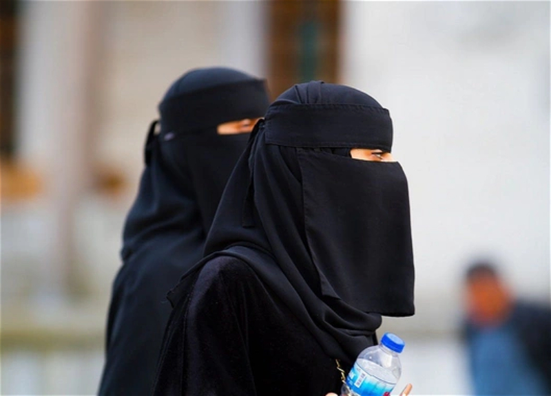 «Не отражено в традициях»: Казахстан вводит запрет за ношение никаба